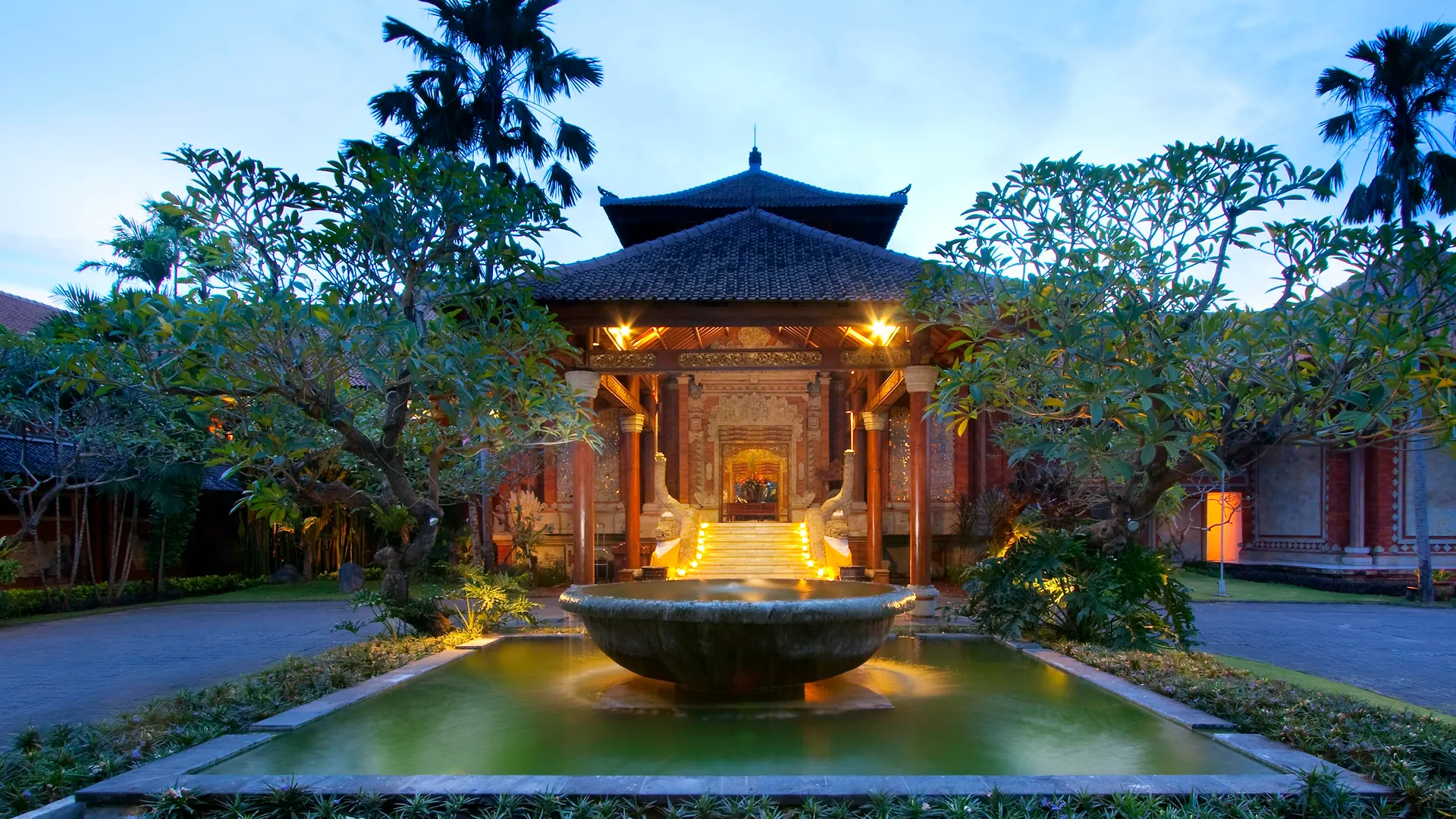 Keraton Jimbaran Resort Indonesia